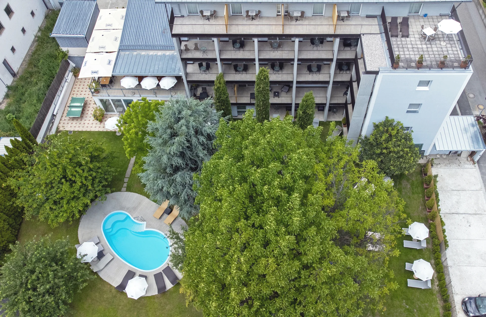 Das Parkhotel zur Linde mit Garten und Pools